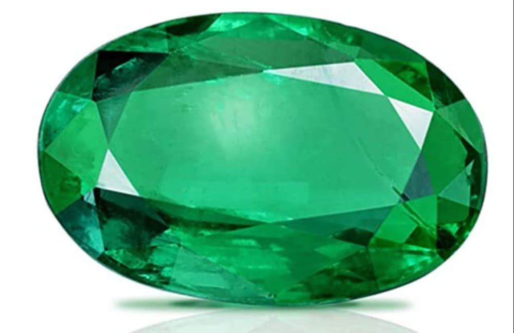 पन्ना रत्न (Emerald)